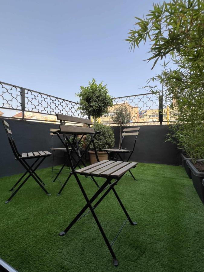 Flamenco Modern & Luxury Apartment Малага Екстериор снимка