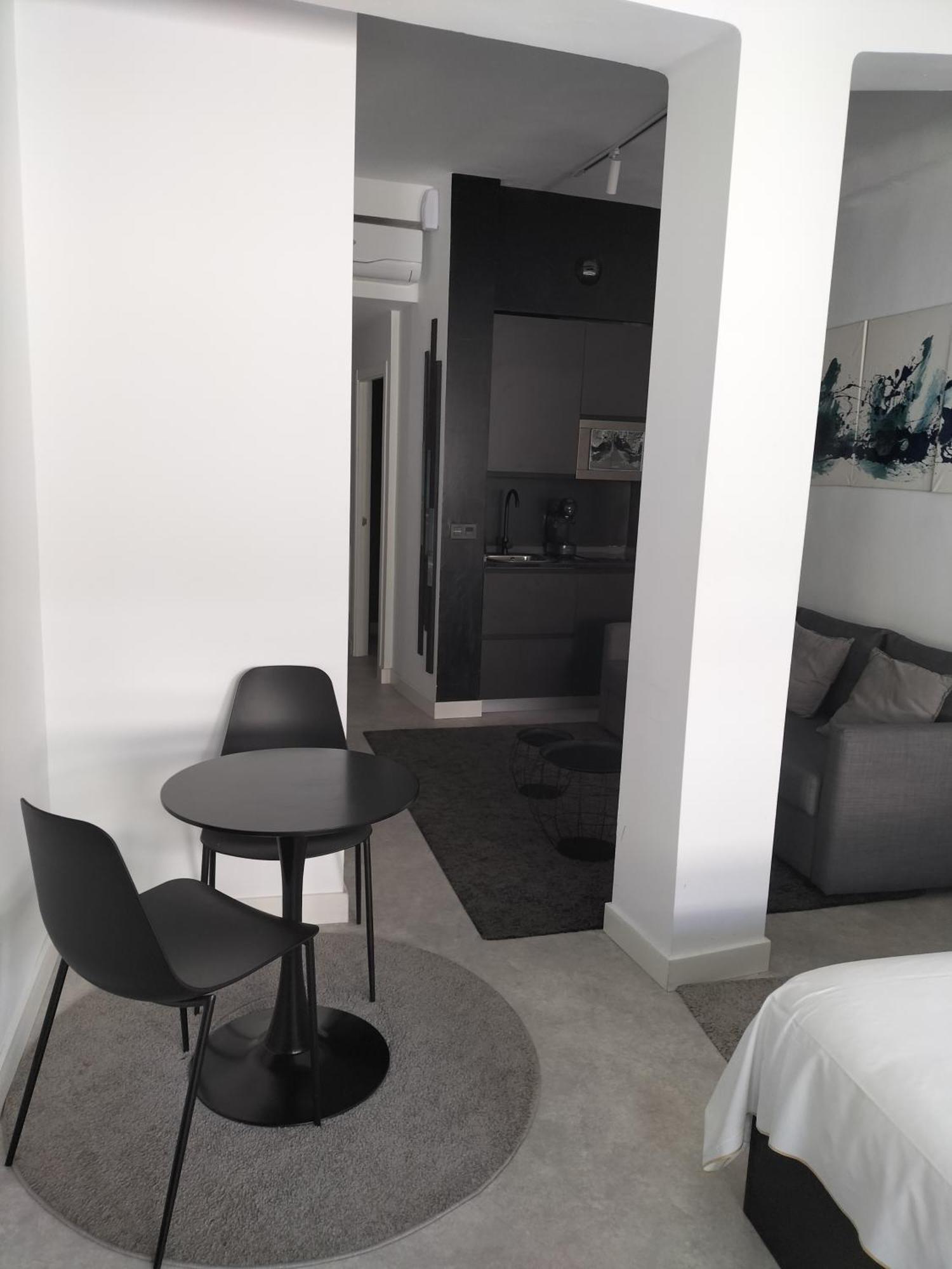 Flamenco Modern & Luxury Apartment Малага Екстериор снимка